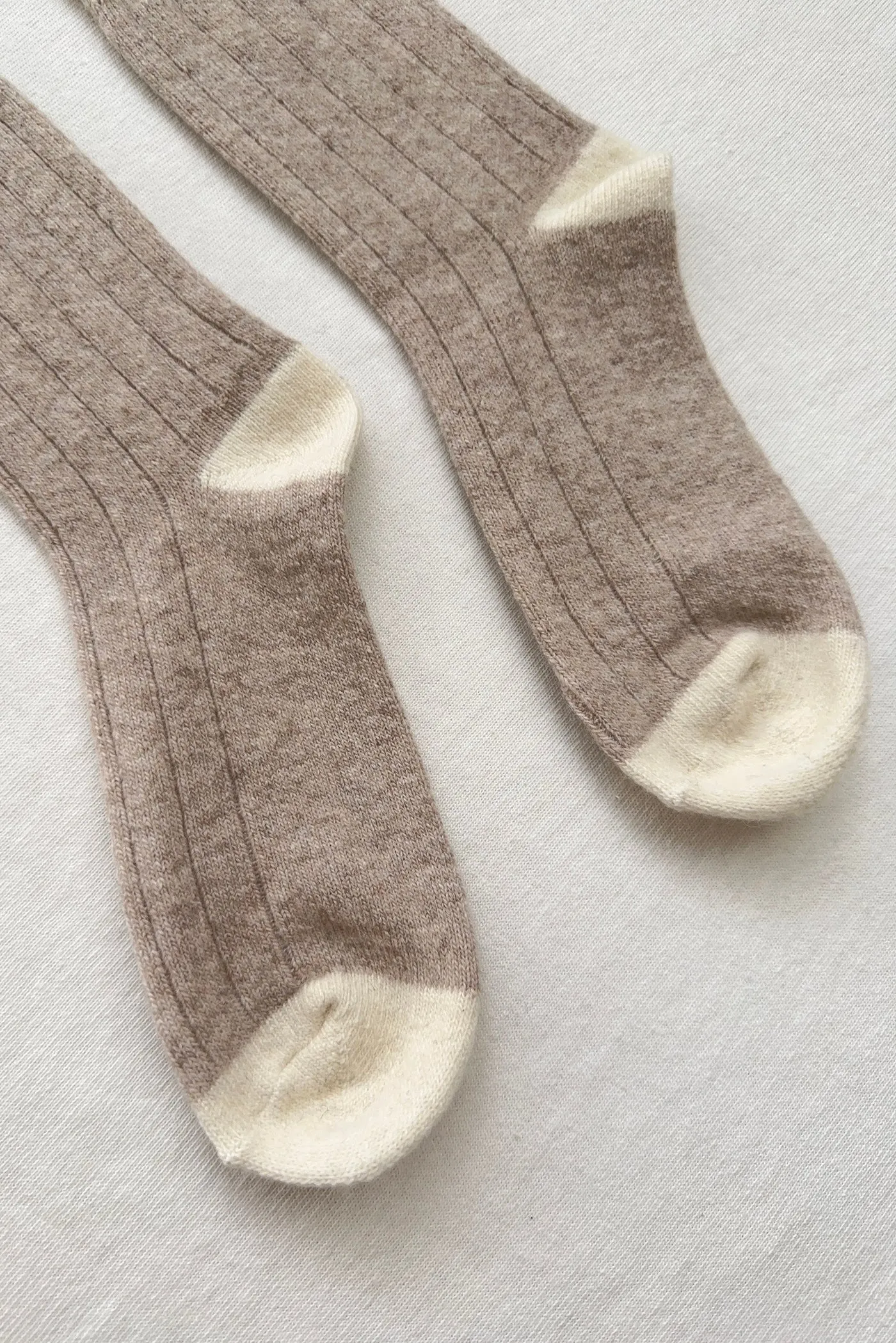 Classic Cashmere Socks | Fawn