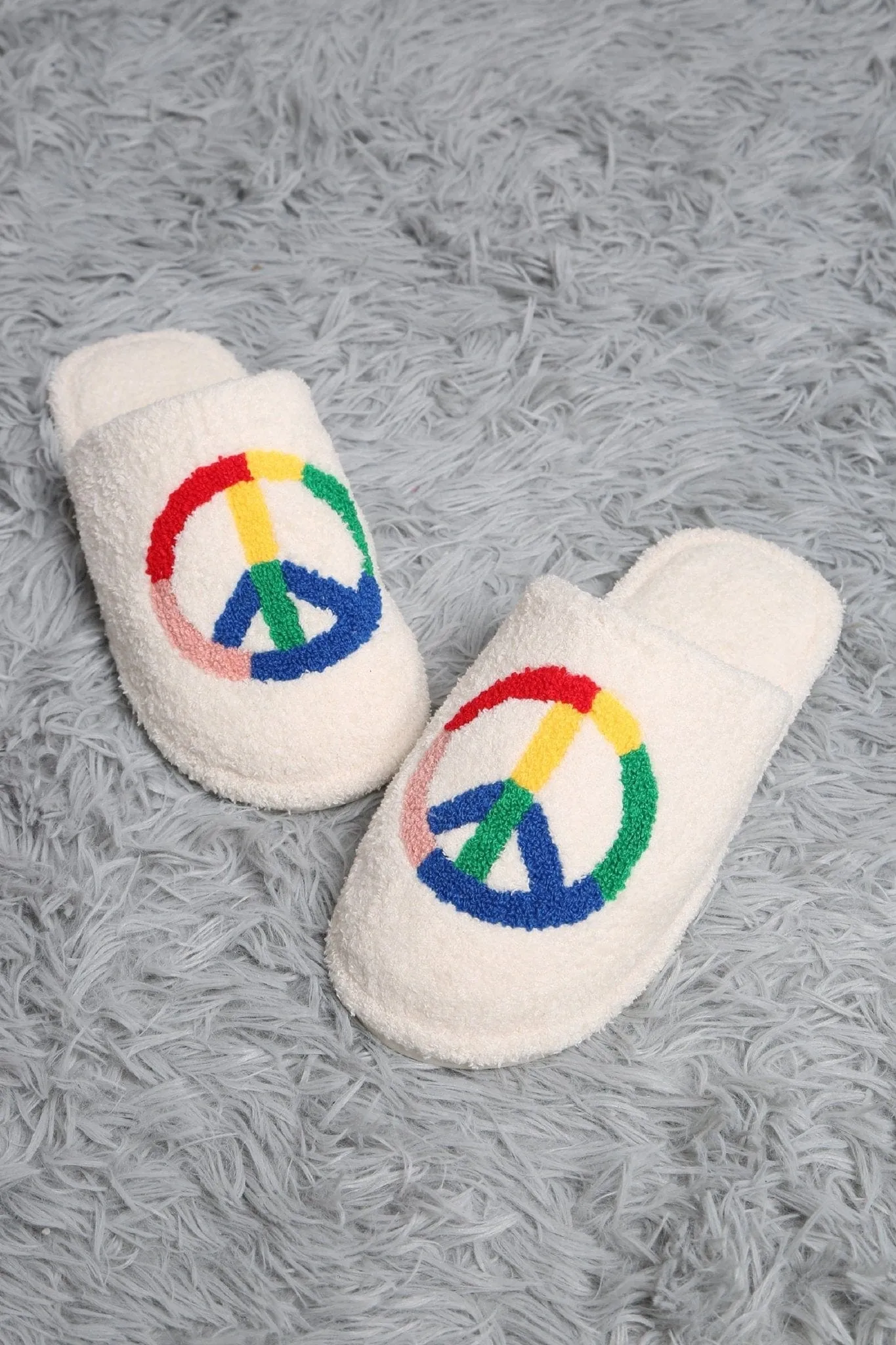 JCL4204-08 Super Lux Rainbow Peace Sign Slippers