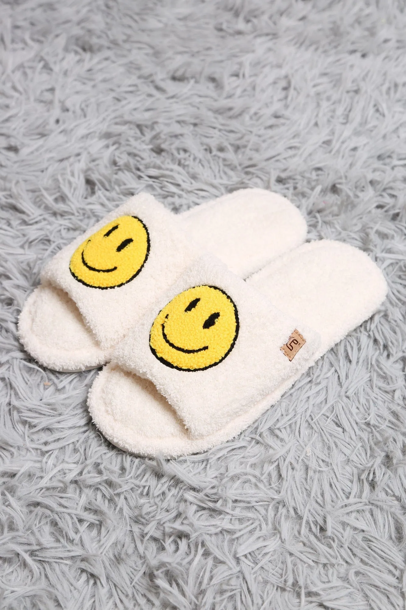 JCL6108 Super Lux Smiley Face Open Toe Slippers